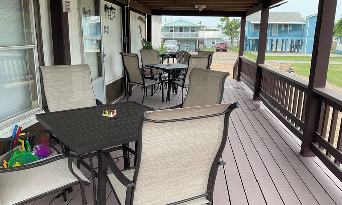 Port O Connor House | Family-Friendly Retreat at Reel Relax-N with Kitchen Access
