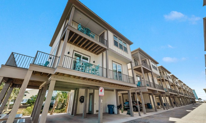 Gulf Shores House | Reel Retreat: Lagoon Front Cottage with Beach Access