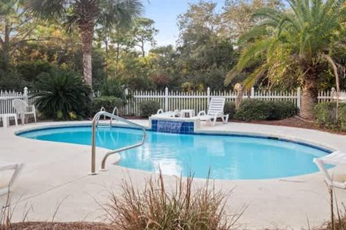 Plantation House | Reel Time 6 BD St George Island FL Vacation Re