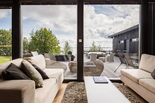 Reposaari Villa | Discover Reelinki Seafront Villa Aava: Family-Friendly Retreat