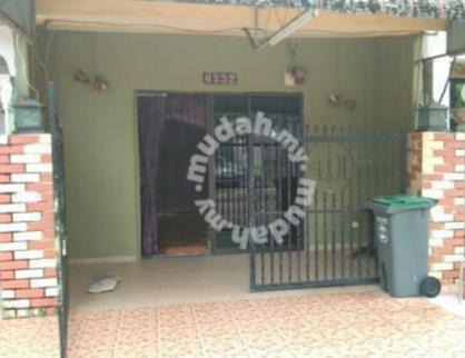 Mersing House | Explore Reeniy Homestay in Mersing – Family Friendly Stay