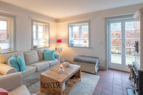 West Husum House | Discover Reethus Hans: Perfect for Families and Pets