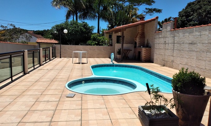 Sao Pedro da Aldeia House | Discover Refúgio da Aldeia: Perfect for Families & Pets