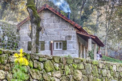Soalhaes House | Discover Refúgio da Moleira with Private Beach Access