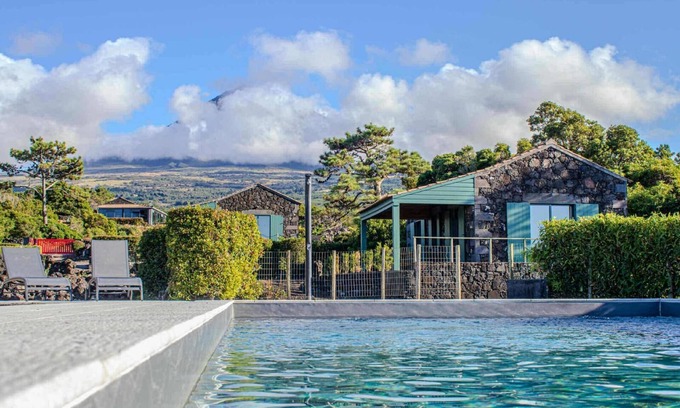 Sao Roque do Pico Cottage | Refúgio da Montanha