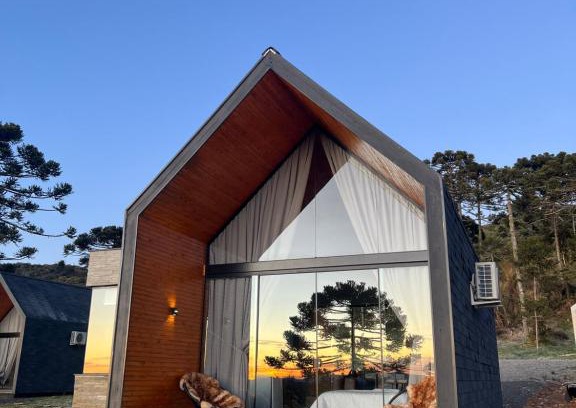 Urubici Cabin | Guest Rated 10/10: Refúgio da Realeza with Hot Tub & Pets