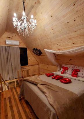 Anchieta Ski Chalet | Family-Friendly Escape at Refúgio das Cachoeiras