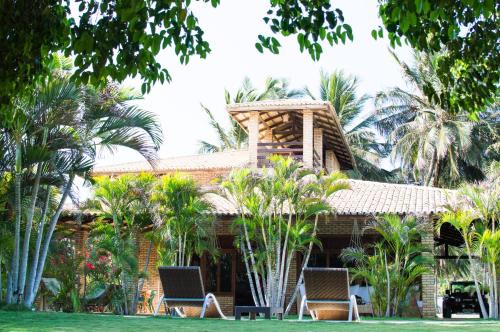 Parajuru House | Relaxing Oceanfront Retreat at Refúgios Parajuru