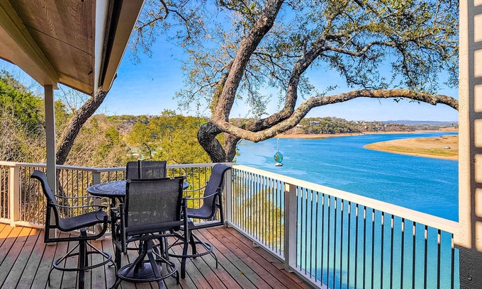 Spicewood House | Panoramic Paradise on Lake Travis with Boat Launch & Spa