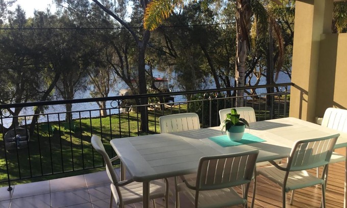 South Yunderup Apartment | Riverside Retreat: Top Floor Apartment with Family Amenities