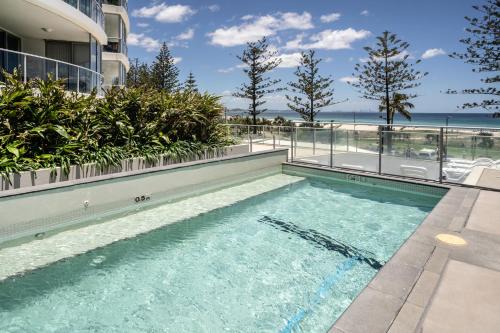 Coolangatta Resort | Elegant Reflections Tower Two with Oceanfront Pool & Beach