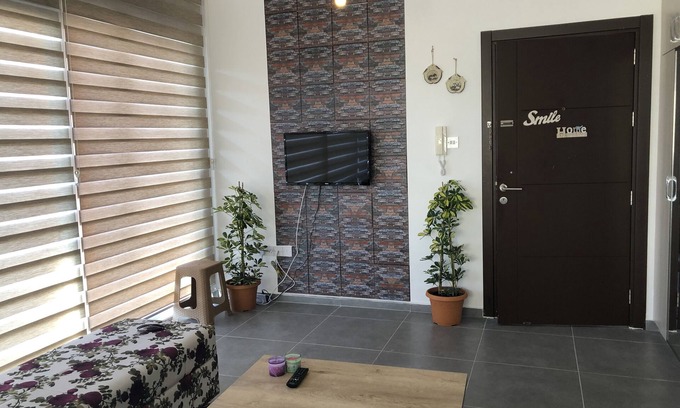 North Nicosia Apartment | Convenient Reflex Apartment with Spa and Breakfast Access