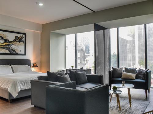 Reforma Apartment | Reforma 284 Suite with Pool, Kitchen & Great Reviews