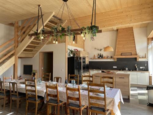 Blomard House | Family Haven in Blomard with Pool and Play Area