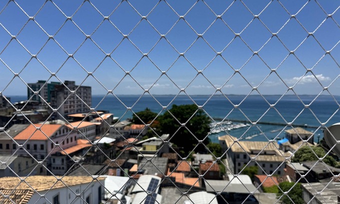 Dois de Julho Apartment | Seaside Refuge in Salvador with Family-Friendly Amenities