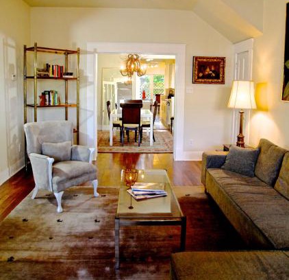 Neartown Apartment | Serene Refuge in the Heart of Montrose - 4-Star Stay