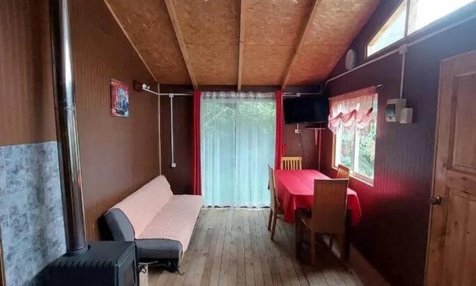 Chinquio House | Family-Friendly Stays at Refugio Borde Río, Pets Welcome!