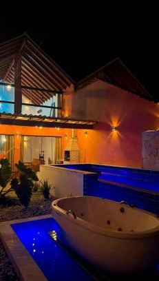 Jabaquara Ski Chalet | Beachfront Refugio da Praia: Family & Pet-Friendly Escape