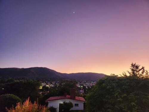 La Falda Apartment | Refugio de Luz
