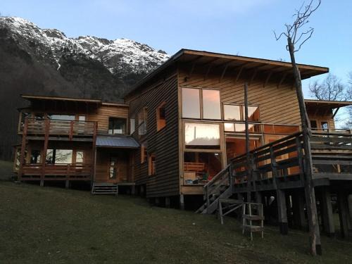 Curarrehue Ski Chalet | Refugio de montaña