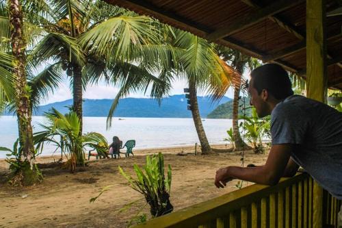 Bahia Solano House | Eco-Friendly Retreat at Refugio Mr Jerry with Ocean Views