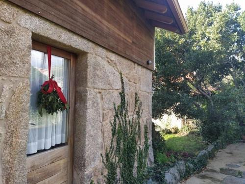 Carnota House | Relaxing Refugio Playa Caldebarcos with Oceanfront Views