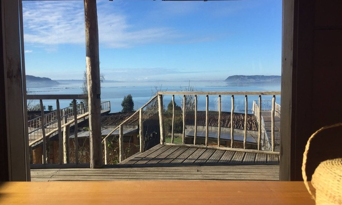 Castro Hotel | Relaxing Retreat at Refugio Pullao with Spa and Breakfast