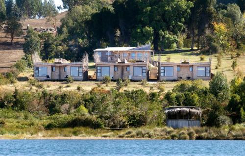 Castro Hotel | Idyllic Refugio Pullao with Private Beach and Ocean Views