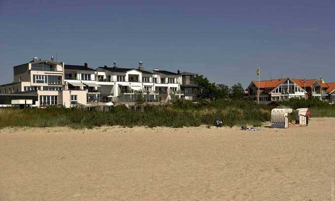 Pelzerhaken Apartment | Oceanfront Escape at Refugium Strandallee - Perfect for Families