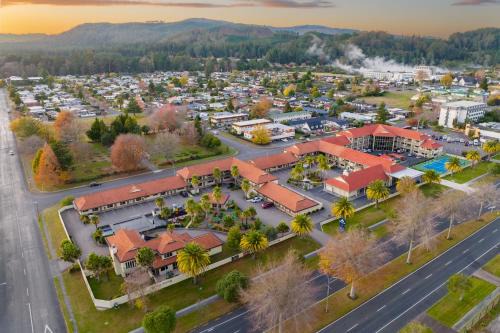 Rotorua Resort | Elegant Oceanfront Stay at Regal Palms Resort - 5 Star Comfort