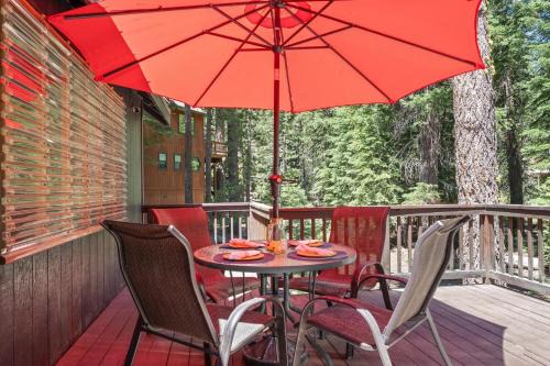 Kingswood Estates House | Regal Place: Family and Pet-Friendly 4-Star Getaway
