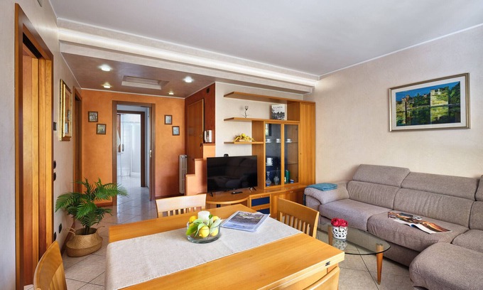 Bardolino Apartment | Pet-Friendly Getaway at Regarda - La Casa di Fido