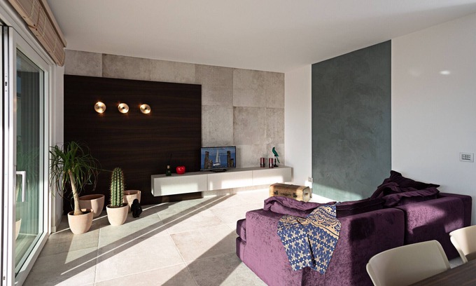 Montioni Apartment | Regarda: Lake View Apartment with Pool and Spa Amenities