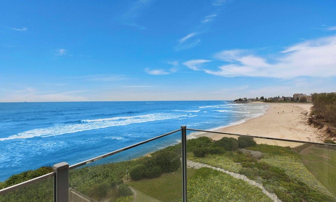 The Entrance North Apartment | Oceanfront Apartment at Regency Court with Pool & Views
