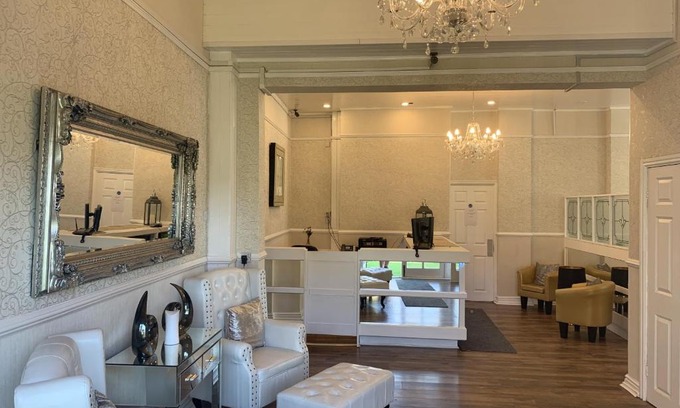 Bootle Hotel | Regent Hotel: Family-Friendly Stay with Breakfast Included