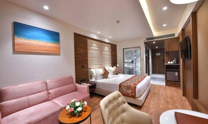 Vadodara Hotel | Relaxing Retreat at Regenta Fairlark Vadodara - 4 Star Stay