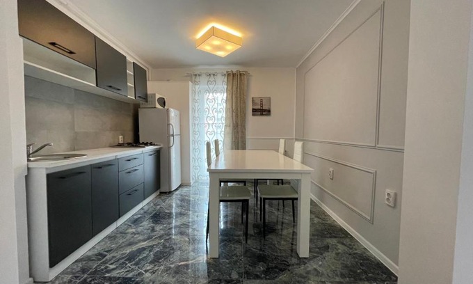 Cluj-Napoca Apartment | Family-Friendly Stay at Regim Hotelier Lux 2 Bedrooms