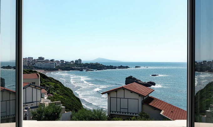 Biarritz Hotel | Exclusive Amenities Await at Regina Experimental Biarritz