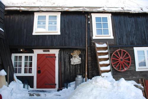 Galaa Apartment | Pet-Friendly Retreat at Regnbuegården with High Reviews