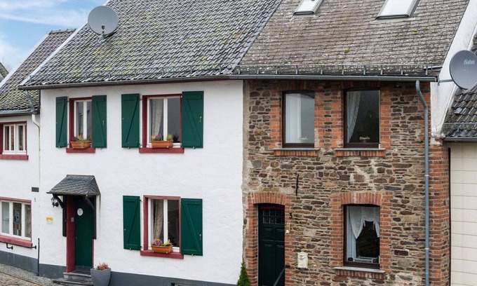 Reifferscheid Apartment | Relaxing Apartment in Hellenthal with Wellness Oasis
