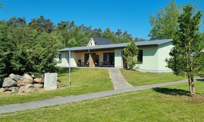 Klein Labenz House | Nature Retreat at Groß Labenzer See - Pet Friendly & Accessible