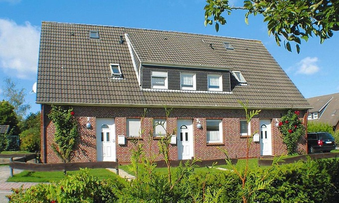 Westeraccumersiel House | Family-Friendly Reihenhaus in Dornumersiel with Breakfast