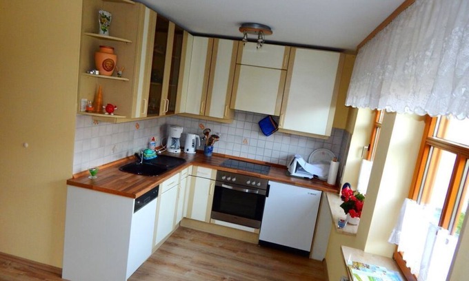 Hilders House | Reinhart: Family-Friendly Holiday Apartment with Breakfast