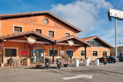 Reinosa Hotel | Budget-Friendly Retreat at Reinosa Atalaya-La Vega