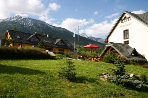 Novy Smokovec Bed & Breakfast | Pet-Friendly Reitmayer: Breakfast & Dining Awaits You