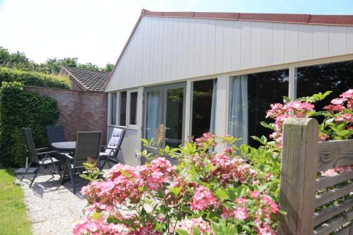 Schoorldam Resort | Discover Rekerlanden 98: Pet-Friendly & Family-Oriented Stay