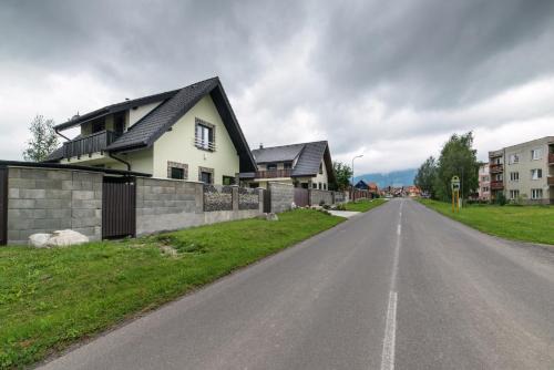 Smrecany House | Discover Rekreačný dom Juraj: Family-Friendly Getaway