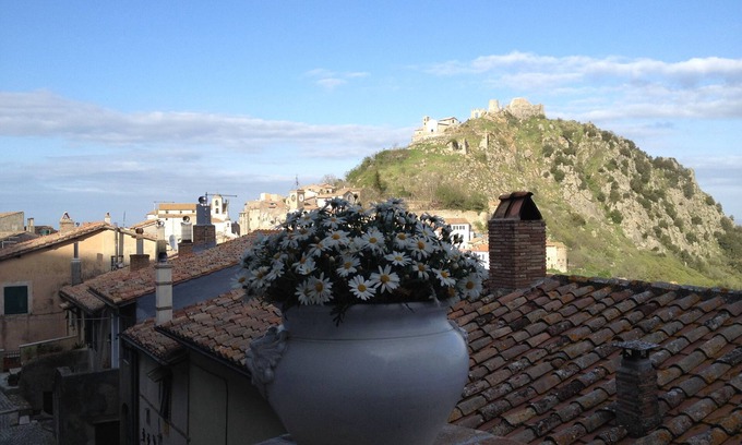 Tolfa House | Explore Relais Just Steps from Rome with Pool & Spa