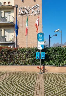 Reggio nell'Emilia Hotel | Pet-Friendly Retreat at Relais Delle Vele with Spa & Breakfast