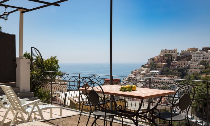 Liparlati House | Relax at Relais Il Sogno di Positano with Spa & Breakfast